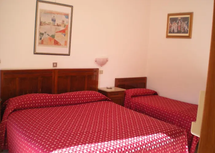 Hotel Dinosauro Cesenatico